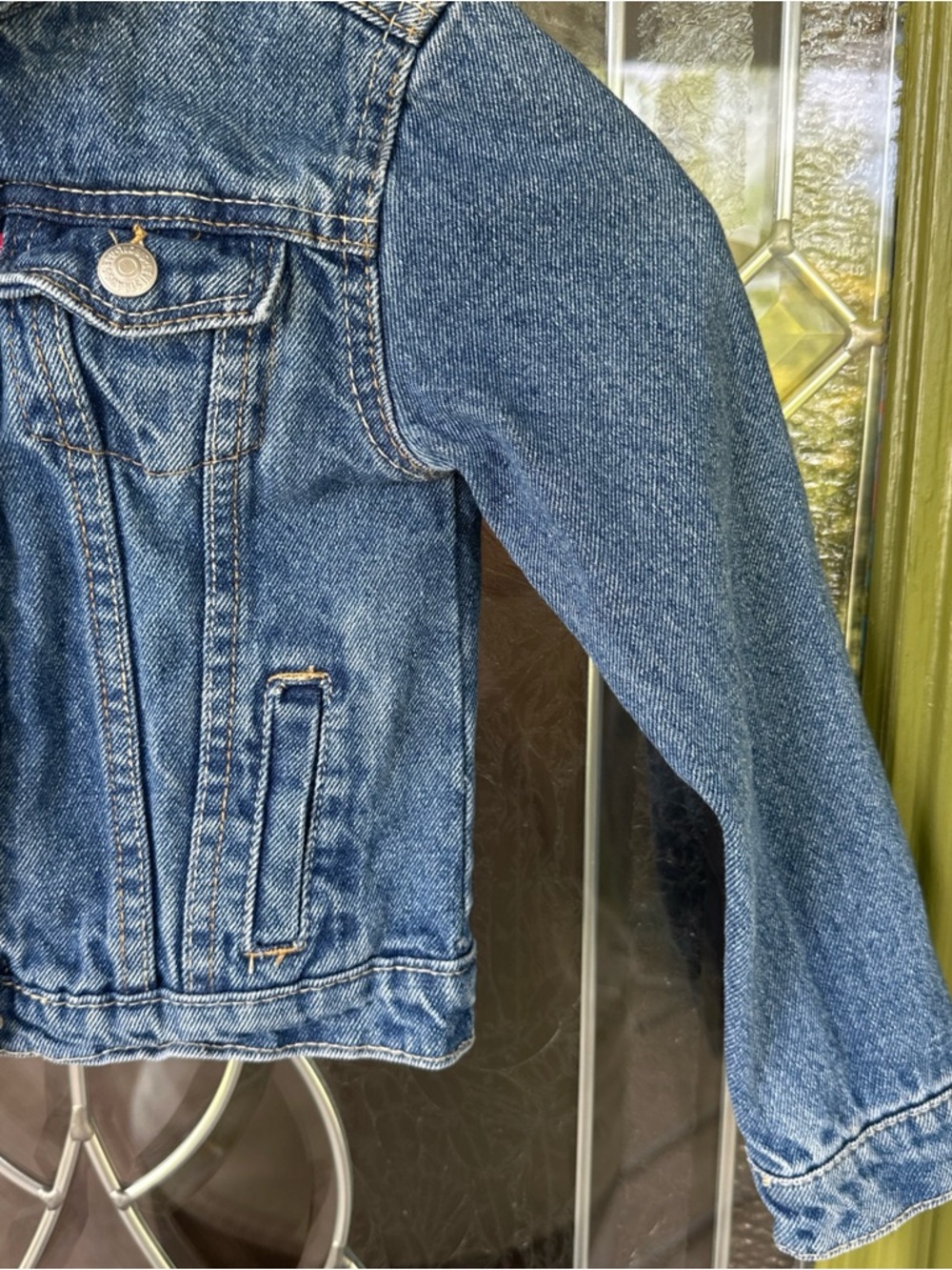 Levi's Jacket Kids Size 4t Blue Denim Trucker Style - Picture 2 of 5